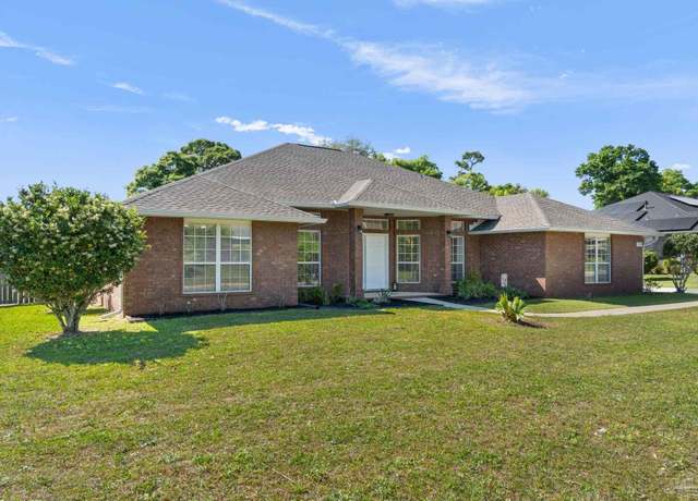 Property at 5352 Mountain Laurel Ln, Milton, FL 32570, 4 beds, 3 baths