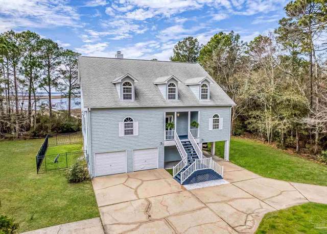 Property at 2857 N 1st Ave, Milton, FL 32583, 4 beds, 3.5 baths