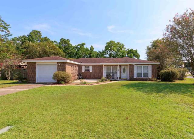 Property at 550 Tampico Cir, Pensacola, FL 32506, 3 beds, 2 baths