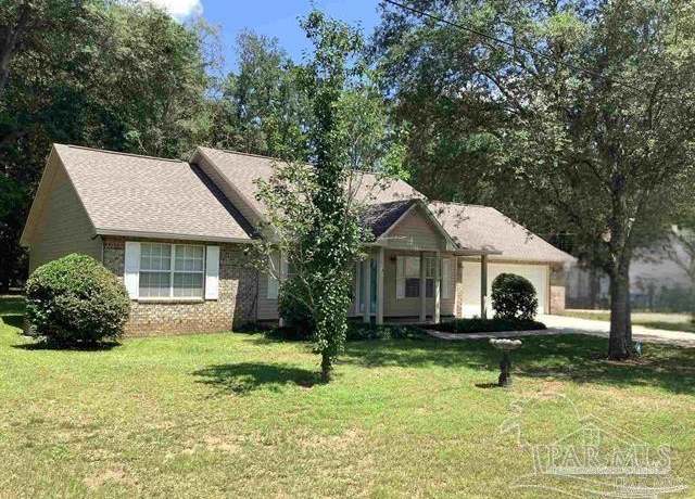 Property at 6408 Imperial Dr, Milton, FL 32570, 3 beds, 2 baths