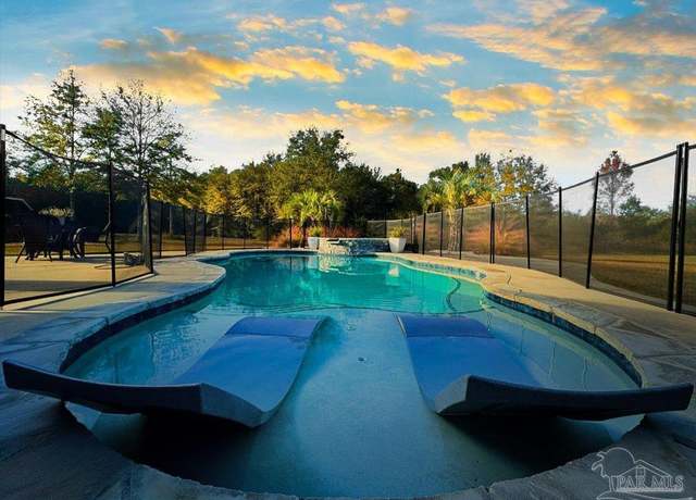 Property at 3144 Hwy 182, Jay, FL 32565, 3 beds, 2.5 baths
