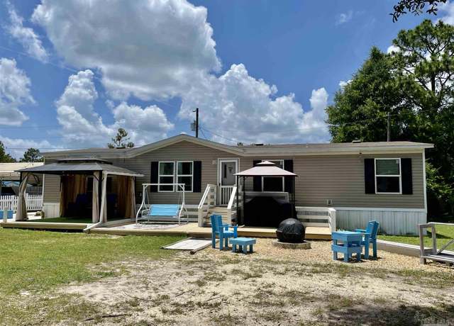 Property at 763 Golden Ct, Crestview, FL 32539, 4 beds, 2 baths