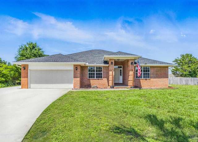 Property at 1745 Village Pkwy, Gulf Breeze, FL 32563, 4 beds, 3 baths