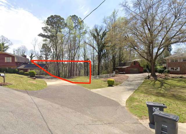 Property at 411 Albert Dr, Gardendale, AL 35071