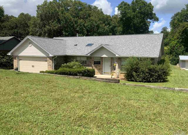 Property at 3901 Deerwood Cir, Pace, FL 32571, 3 beds, 2 baths