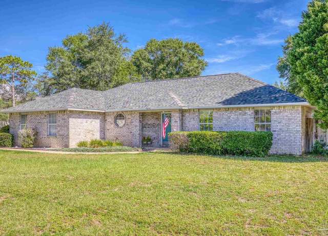 Property at 7274 Mossy Oak Dr, Navarre, FL 32566, 3 beds, 2 baths