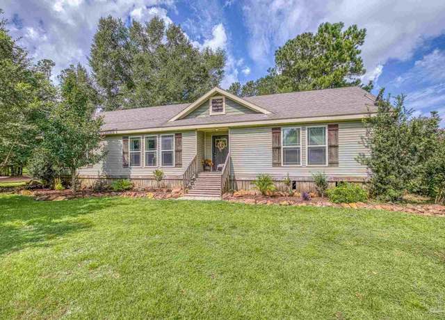 Property at 8436 Chumuckla Hwy, Pace, FL 32571, 3 beds, 2 baths