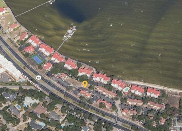 Property at Baybridge Dr #5, Gulf Breeze, FL 32561
