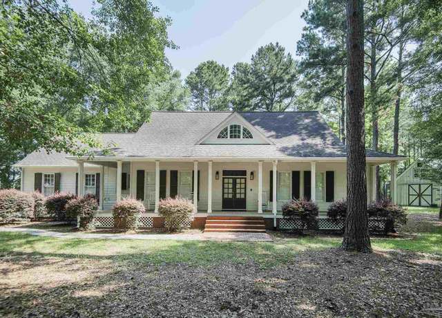 Property at 151 Mockingbird Ln, Atmore, AL 36502, 3 beds, 2.5 baths