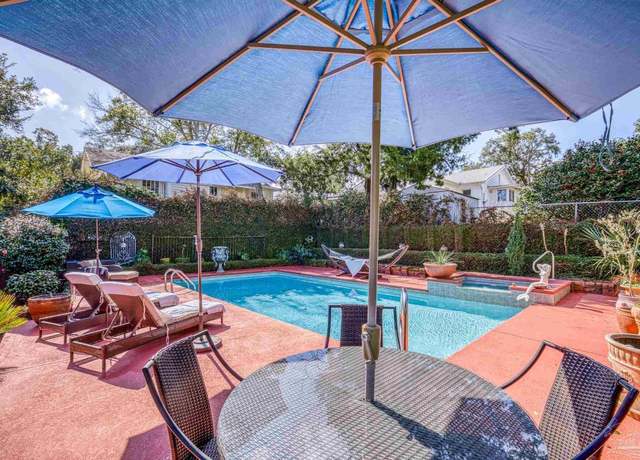Property at 1723 Yates Ave, Pensacola, FL 32503, 3 beds, 2.5 baths