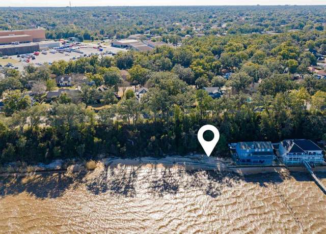 Property at 8600 Blk Scenic Hwy, Pensacola, FL 32514