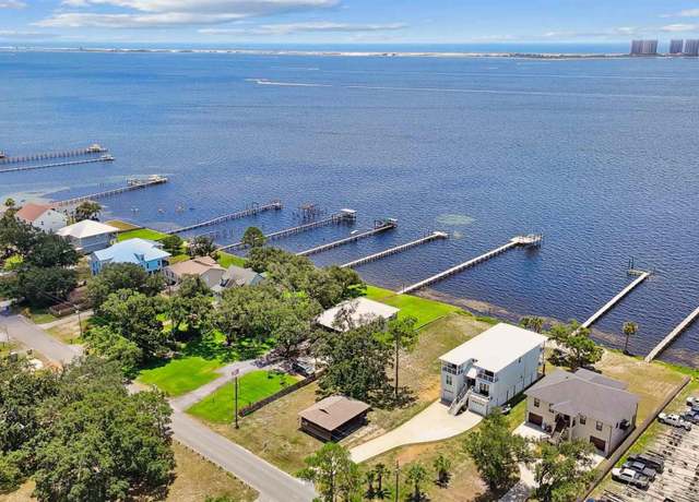Property at 3171 Bay St, Gulf Breeze, FL 32563