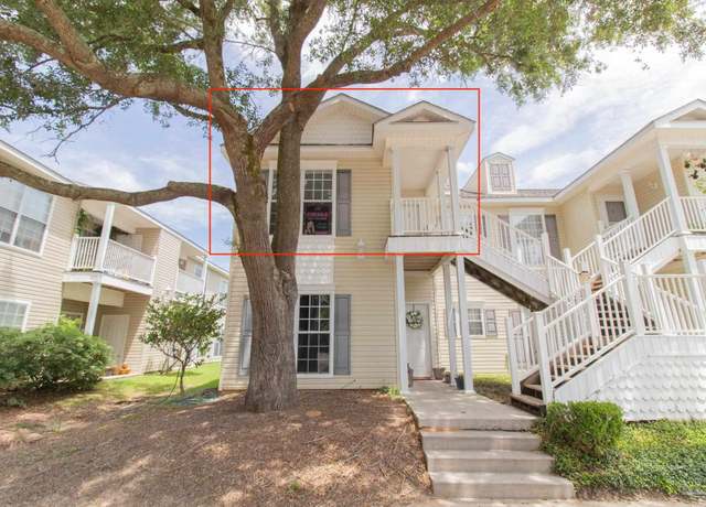 Property at 7101 Joy St Unit J5, Pensacola, FL 32504, 3 beds, 2 baths