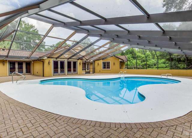 Property at 4965 Castayls Rd, Pensacola, FL 32504, 3 beds, 3.5 baths