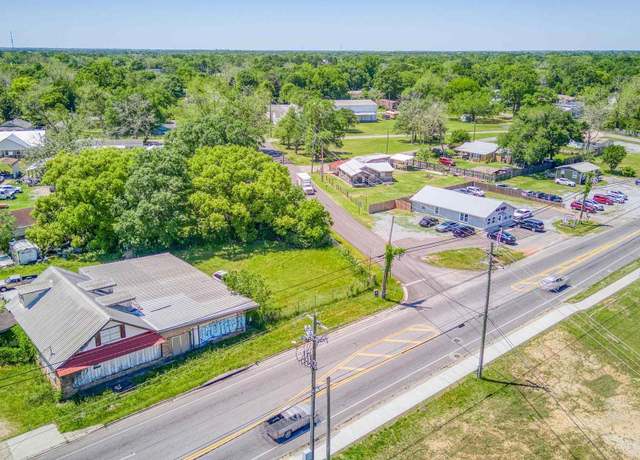 Property at 8449 Old Palafox Hwy, Pensacola, FL 32534, 6 baths