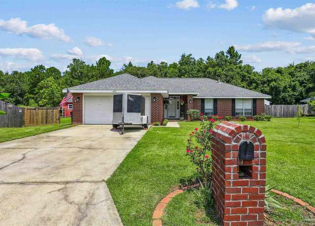 Property at 6939 Fort Deposit Dr, Pensacola, FL 32526, 4 beds, 2 baths