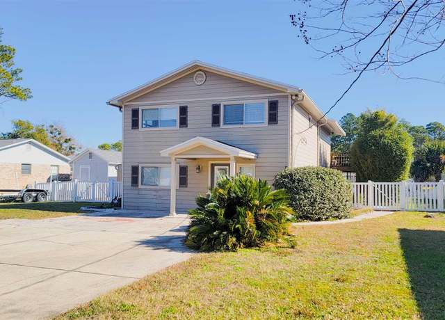 Property at 5534 Sea Spray Dr, Pensacola, FL 32507, 3 beds, 3 baths