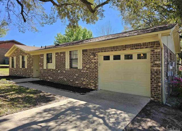 Property at 595 Childers St, Pensacola, FL 32534, 3 beds, 2 baths