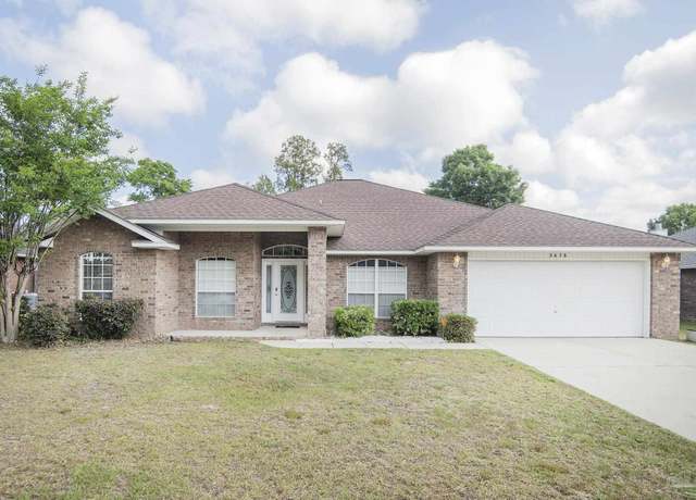 Property at 5678 Tiger Woods Dr, Milton, FL 32570, 4 beds, 2.5 baths