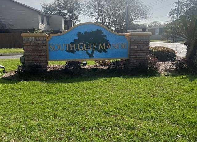 Property at 2300 W Michigan Ave #20, Pensacola, FL 32526, 2 beds, 2 baths