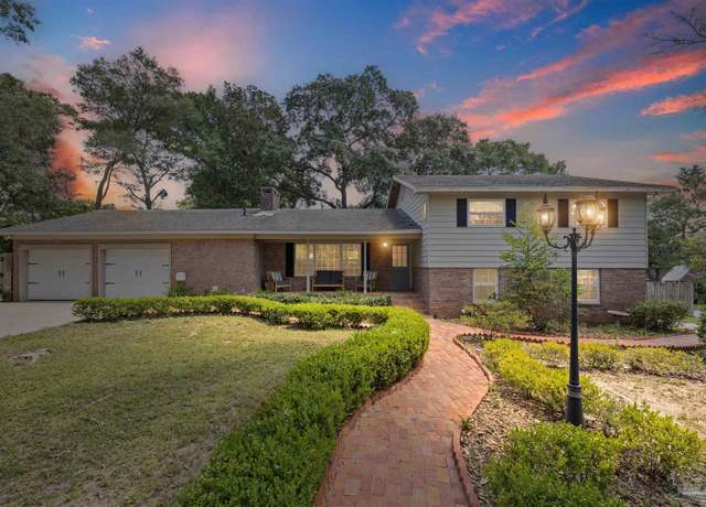 Property at 1757 Fox Rd, Pensacola, FL 32503, 5 beds, 3.5 baths