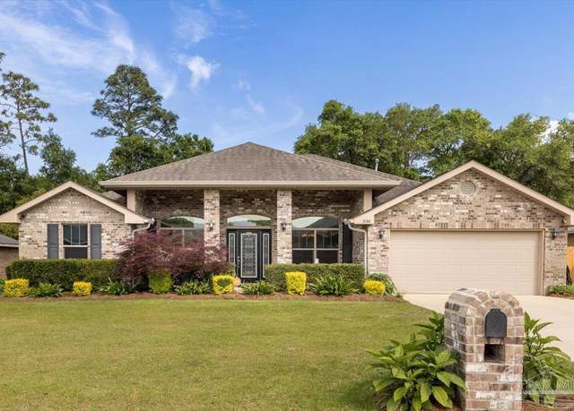 Property at 2140 Stennis Dr, Pensacola, FL 32506, 4 beds, 2 baths