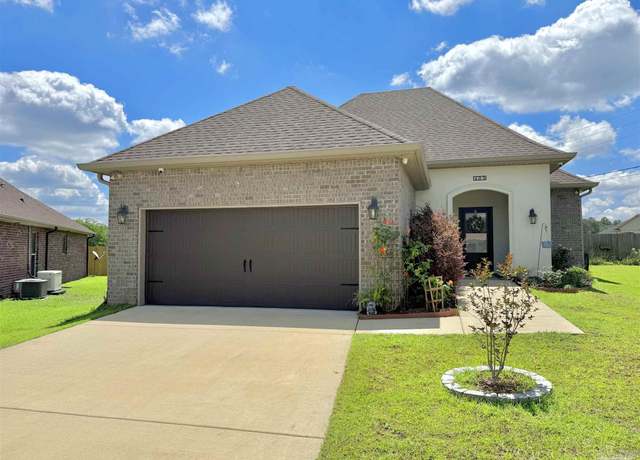 Property at 405 Waterbury Ct, Cantonment, FL 32533, 3 beds, 2 baths