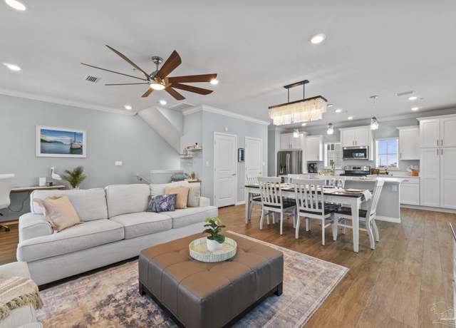Property at 14346 Beach Heather Ct, Pensacola, FL 32507, 2 beds, 2.5 baths