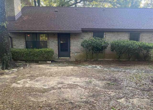Property at 9345 Chisholm Rd Unit D4, Pensacola, FL 32514, 2 beds, 1 bath