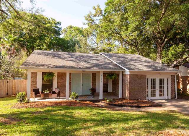 Property at 2726 Sanibel Pl, Gulf Breeze, FL 32563, 3 beds, 2 baths