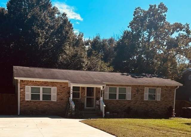 Property at 6785 Malvern St, Pensacola, FL 32506, 3 beds, 1 bath