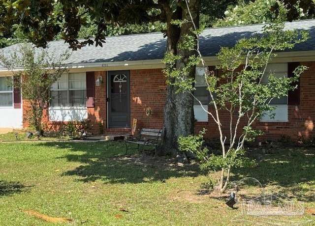 Property at 4761 Sandlewood Ter, Pace, FL 32571, 3 beds, 2 baths