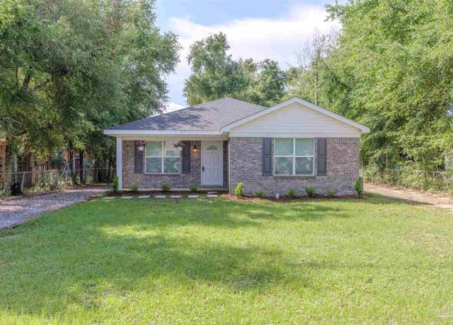 Property at 7 Marine Dr, Pensacola, FL 32507, 3 beds, 2 baths