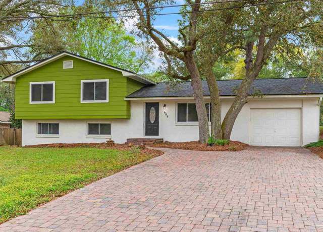 Property at 608 Bradford Dr, Ft Walton Beach, FL 32547, 4 beds, 2.5 baths