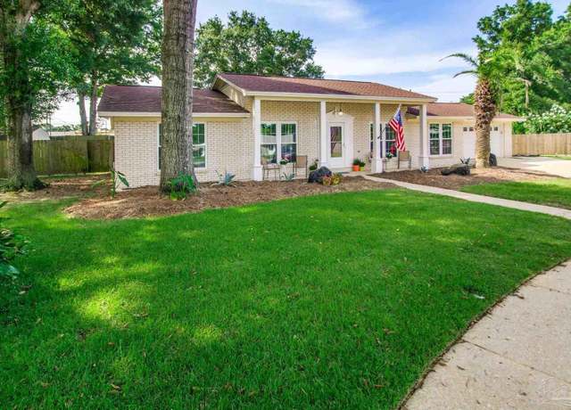 Property at 8110 Banberry Rd, Pensacola, FL 32514, 3 beds, 2 baths