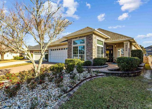 Property at 2645 Daytime Ct, Gulf Breeze, FL 32563, 4 beds, 2 baths