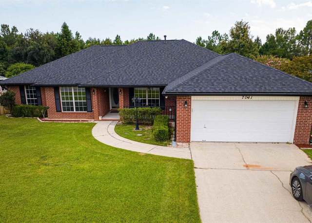 Property at 7041 Woodside Rd, Pensacola, FL 32526, 4 beds, 2 baths