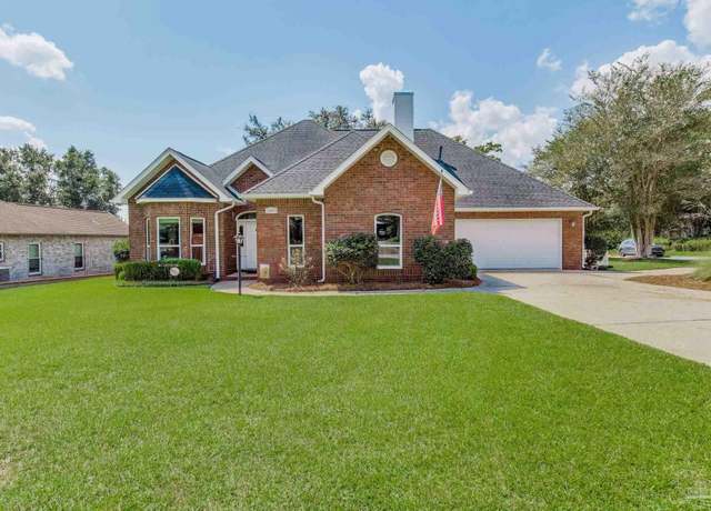 Property at 10651 Macgregor Dr, Pensacola, FL 32514, 4 beds, 2.5 baths
