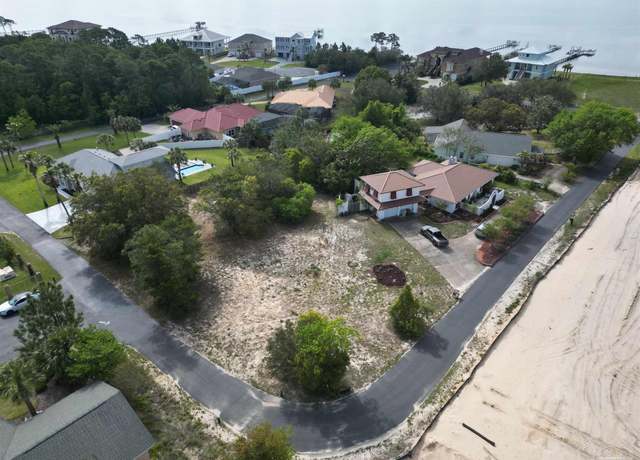 Property at 1637 Smugglers Cove Cir, Gulf Breeze, FL 32563