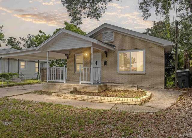 Property at 502 S Navy Blvd, Pensacola, FL 32507, 3 beds, 2 baths