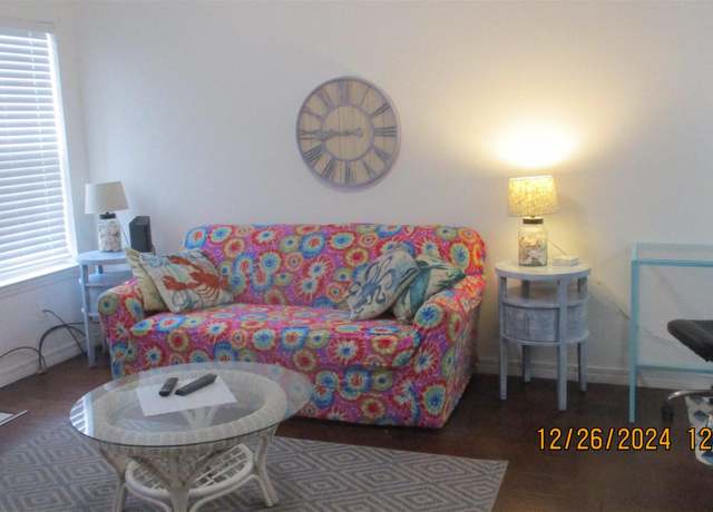 Property at 501 E Burgess Rd Unit C1, Pensacola, FL 32504, 1 bed, 1 bath