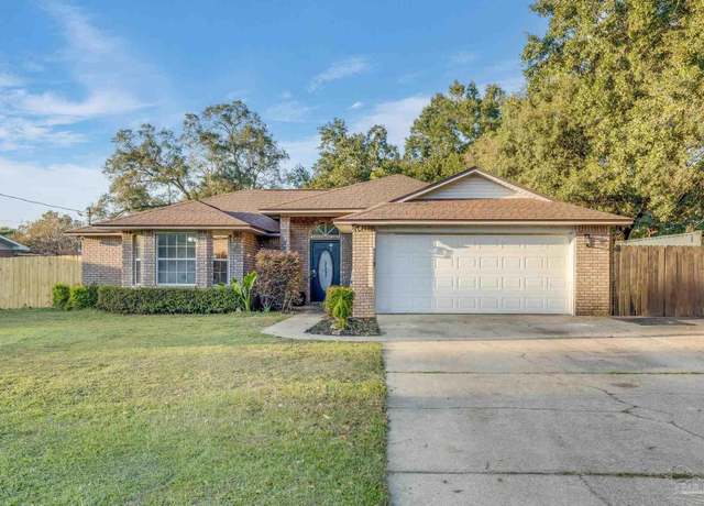 Property at 2000 Silverado Rd, Pensacola, FL 32506, 3 beds, 2 baths