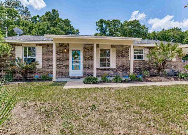 Property at 6513 Bellview Pines Pl, Pensacola, FL 32526, 3 beds, 2 baths