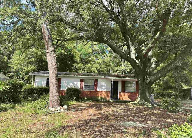 Property at 731 Alfonso St, Pensacola, FL 32505, 3 beds, 1 bath