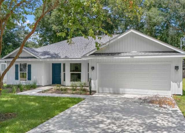 Property at 4483 Edgewood Dr, Milton, FL 32583, 3 beds, 2 baths