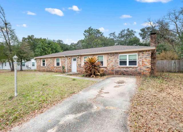 Property at 3010 Lenora Pl, Pensacola, FL 32526, 4 beds, 2 baths