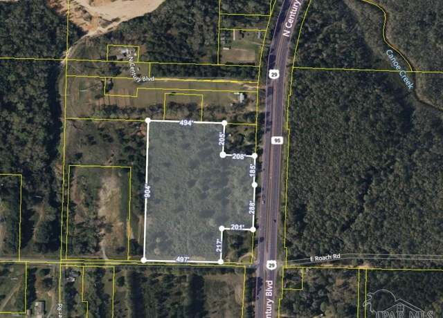 Property at 120 W Roach Rd, Mcdavid, FL 32568