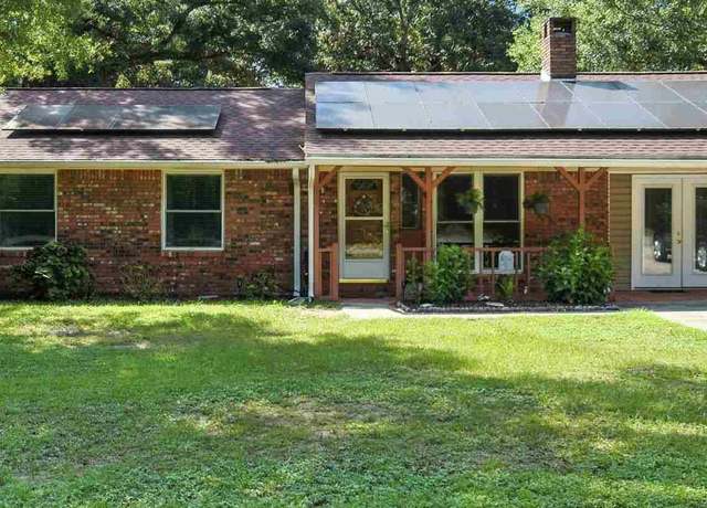 Property at 5510 Holley St, Milton, FL 32583, 3 beds, 2 baths