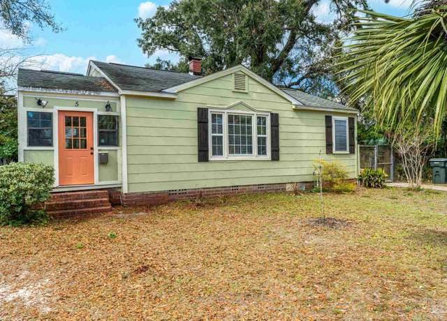 Property at 5 Greve Ct, Pensacola, FL 32507, 2 beds, 1 bath