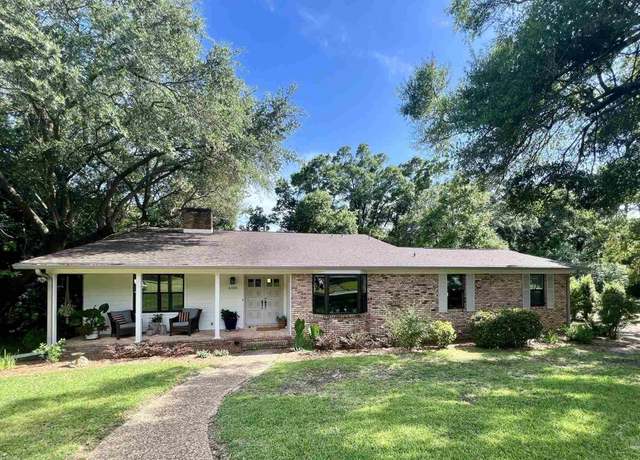 Property at 6100 Drexel Rd, Pensacola, FL 32504, 4 beds, 3 baths